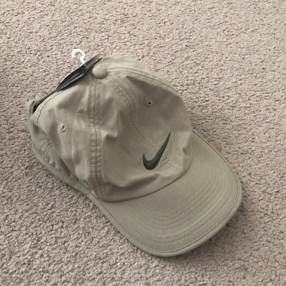 unisex Nike dri fit cap